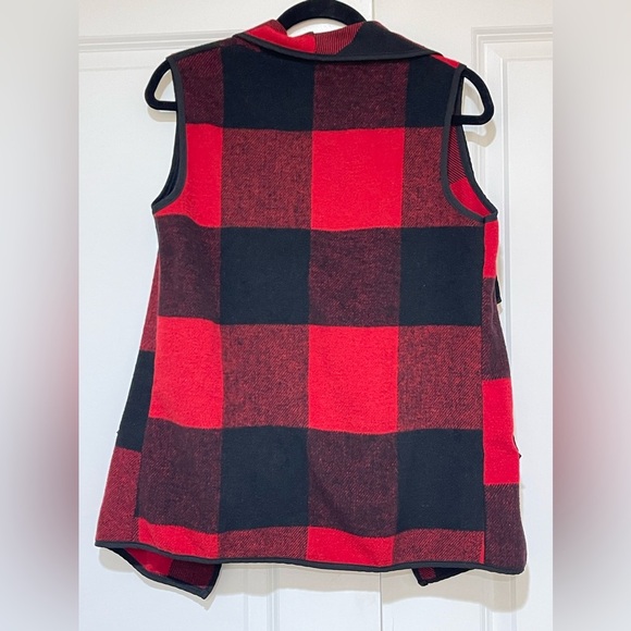 Women’s fleece open front vest size S buffalo plaid with pockets like new - Picture 6 of 6
